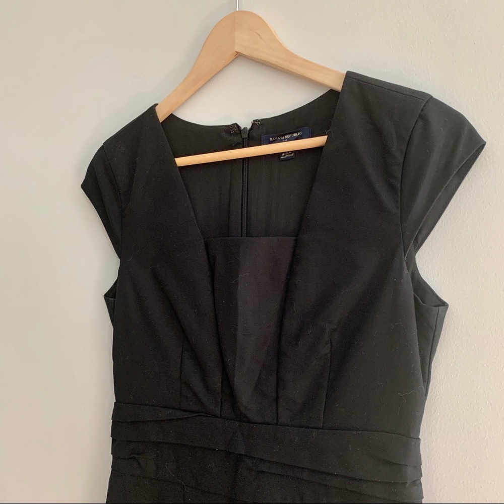 Banana Republic Black Cap Sleeve Dress - Picture 5 of 8